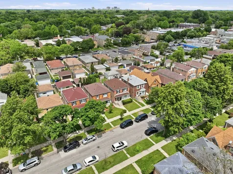 2924 West Jerome Street Chicago IL 60645
