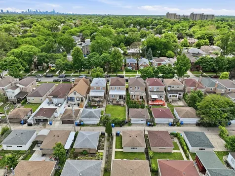 2924 West Jerome Street Chicago IL 60645