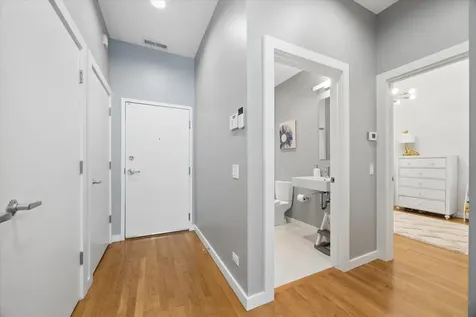 2028 West Division Street Chicago IL 60622