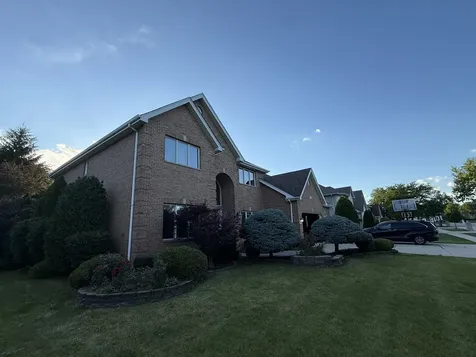 336 Tuttle Drive Bloomingdale IL 60108