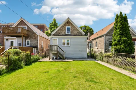 3234 West Haddon Avenue Chicago IL 60651
