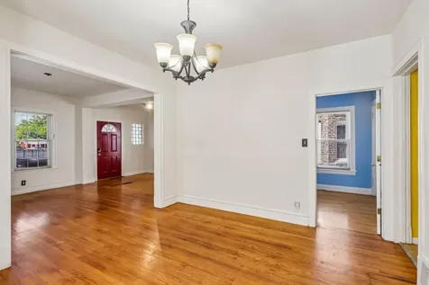 3234 West Haddon Avenue Chicago IL 60651