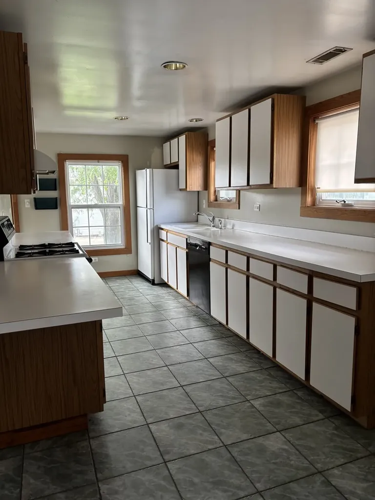 24136 West Lockport Street Plainfield IL 60544