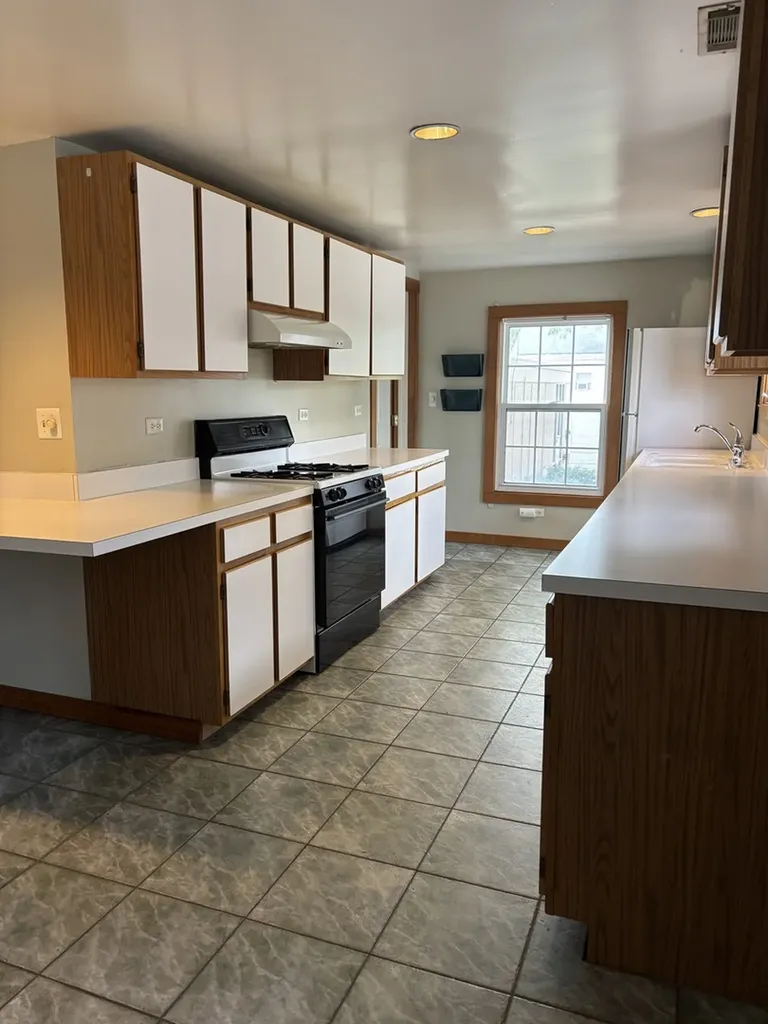 24136 West Lockport Street Plainfield IL 60544