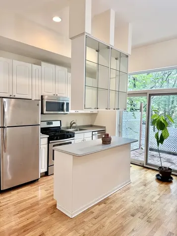 650 North Armour Street Chicago IL 60642