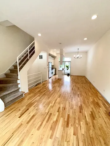 650 North Armour Street Chicago IL 60642