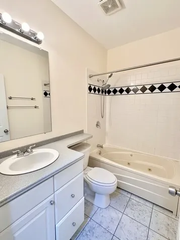 650 North Armour Street Chicago IL 60642