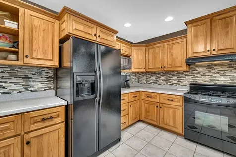 14548 Knox Avenue Midlothian IL 60445