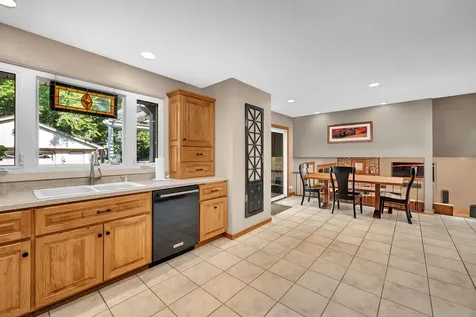 14548 Knox Avenue Midlothian IL 60445