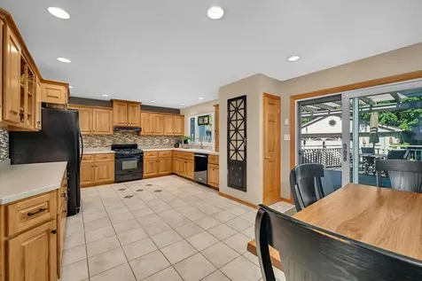 14548 Knox Avenue Midlothian IL 60445