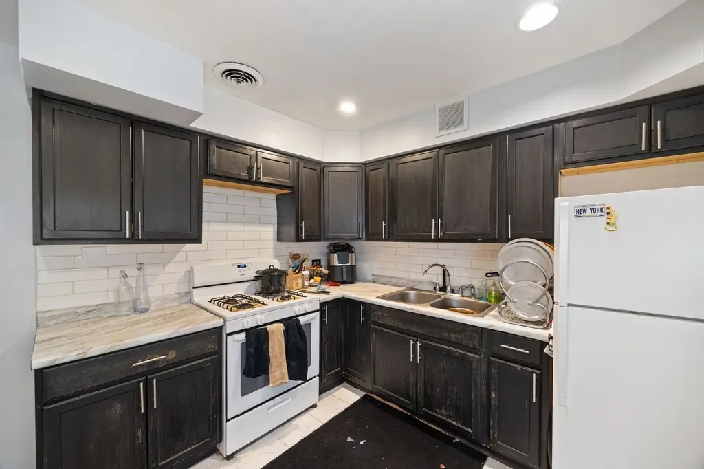 6136 North Talman Avenue Chicago IL 60659