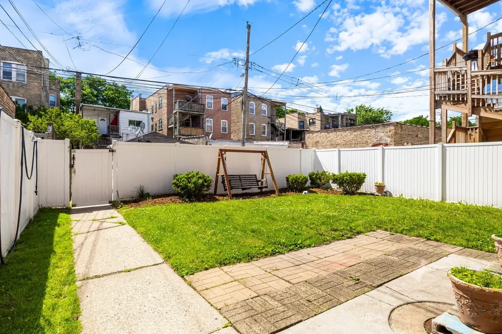 6136 North Talman Avenue Chicago IL 60659
