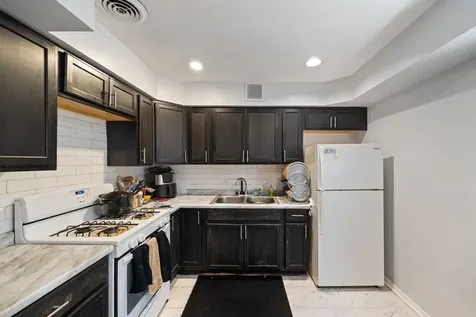 6136 North Talman Avenue Chicago IL 60659