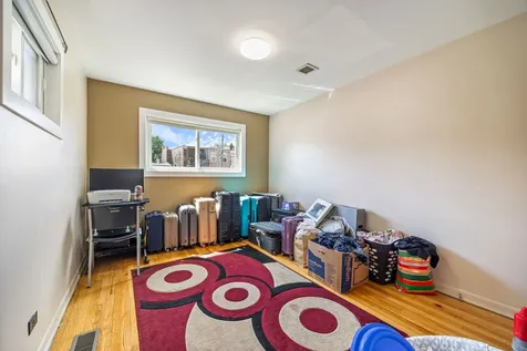 6136 North Talman Avenue Chicago IL 60659