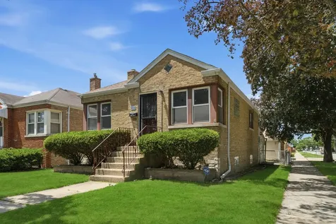 4000 Clarence Avenue Berwyn IL 60402
