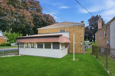 4000 Clarence Avenue Berwyn IL 60402