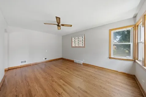 4000 Clarence Avenue Berwyn IL 60402