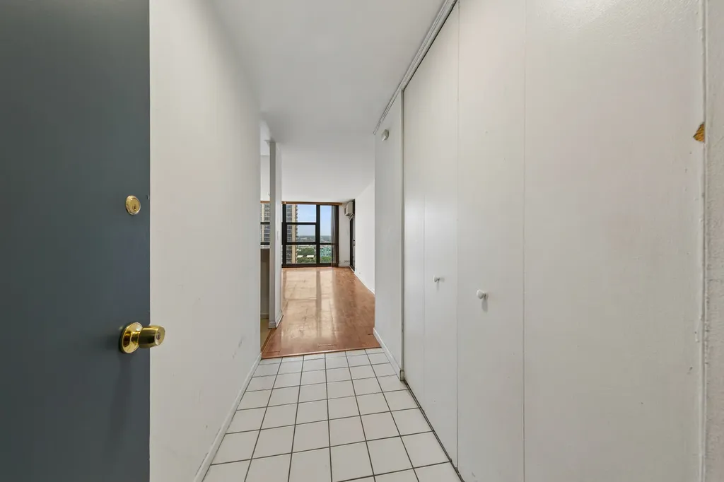 2901 South Michigan Avenue Chicago IL 60616