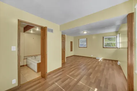 18843 West Deerpath Road Grayslake IL 60030