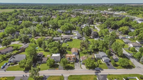 18843 West Deerpath Road Grayslake IL 60030