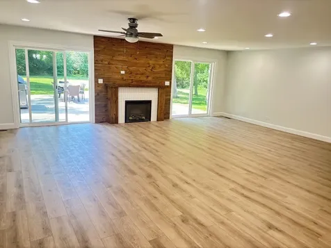 219 James Road Spring Grove IL 60081