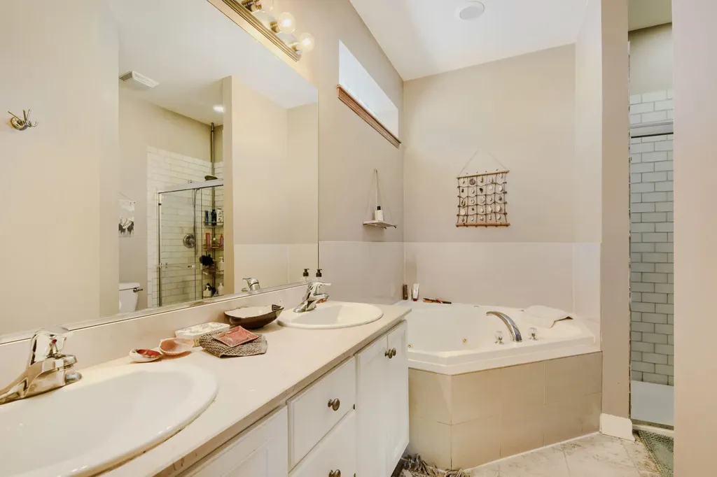 1429 West Fillmore Street Chicago IL 60607