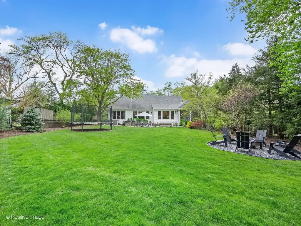 1303 North Cross Street Wheaton IL 60187