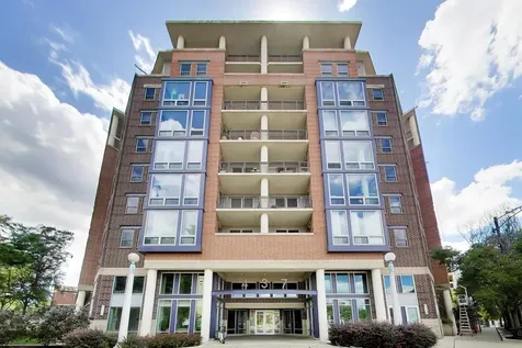 437 West Division Street Chicago IL 60610