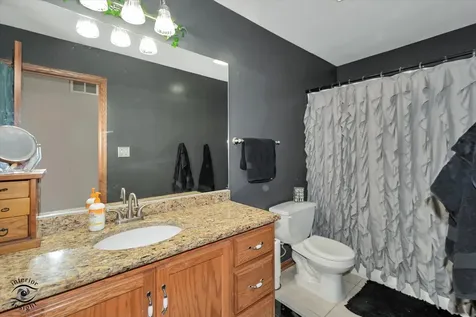 1013 Heron Avenue Peotone IL 60468
