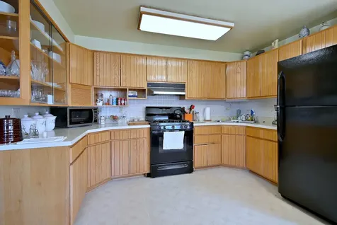 8925 South 49th Court Oak Lawn IL 60453