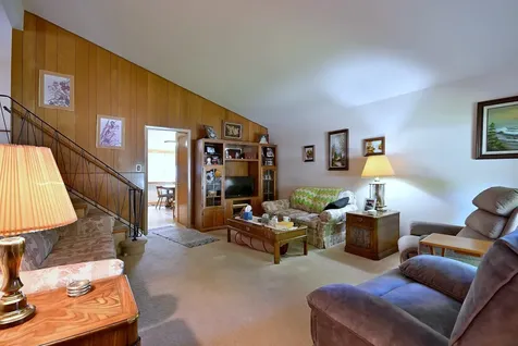 8925 South 49th Court Oak Lawn IL 60453