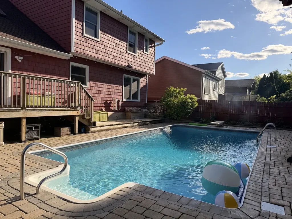 579 Hempstead Avenue Naperville IL 60565