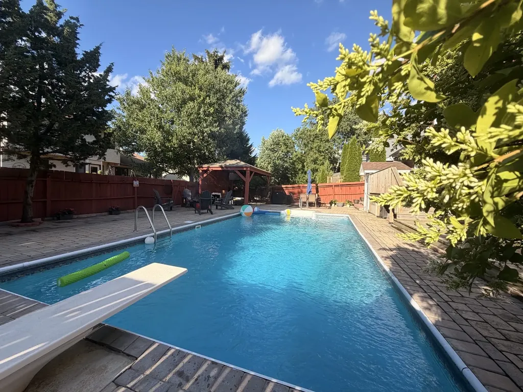 579 Hempstead Avenue Naperville IL 60565
