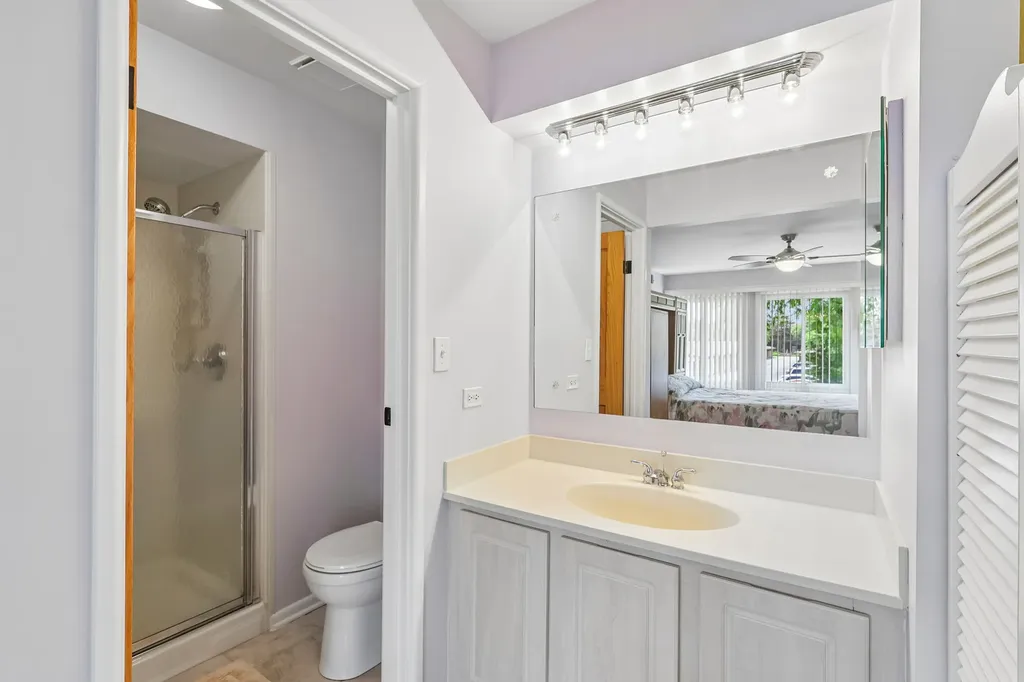 1320 Cass Lane W Westmont IL 60559