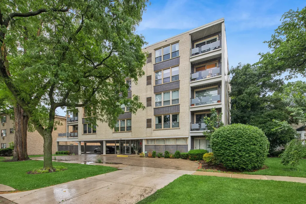 1535 Park Avenue River Forest IL 60305