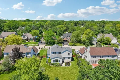 823 Warwick Lane Lake Zurich IL 60047