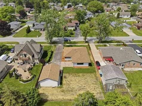 10409 South 82 Avenue Palos Hills IL 60465