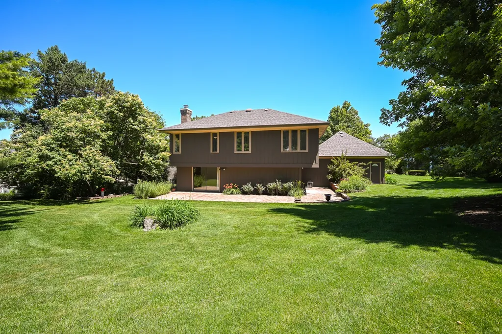 1549 Snowberry Court Downers Grove IL 60515