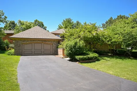 1549 Snowberry Court Downers Grove IL 60515