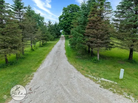 18918 Bunker Hill Road Woodstock IL 60098