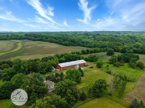 18918 Bunker Hill Road Woodstock IL 60098