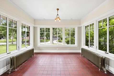 210 Gage Road Riverside IL 60546