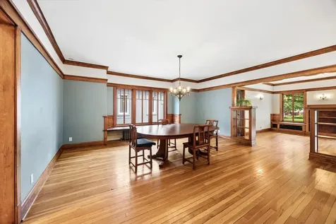 210 Gage Road Riverside IL 60546