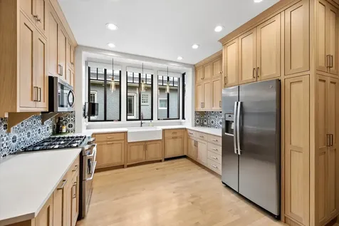 210 Gage Road Riverside IL 60546