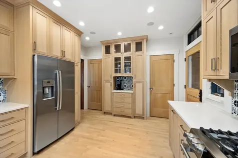 210 Gage Road Riverside IL 60546