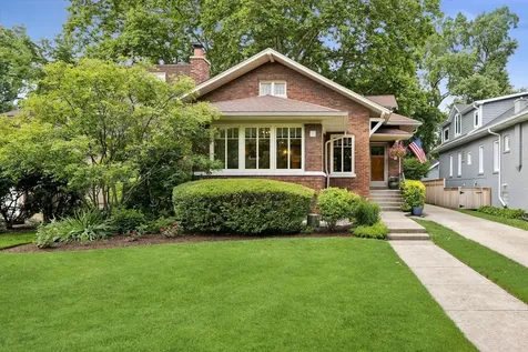 210 Gage Road Riverside IL 60546