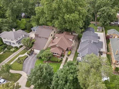 210 Gage Road Riverside IL 60546