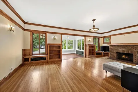 210 Gage Road Riverside IL 60546