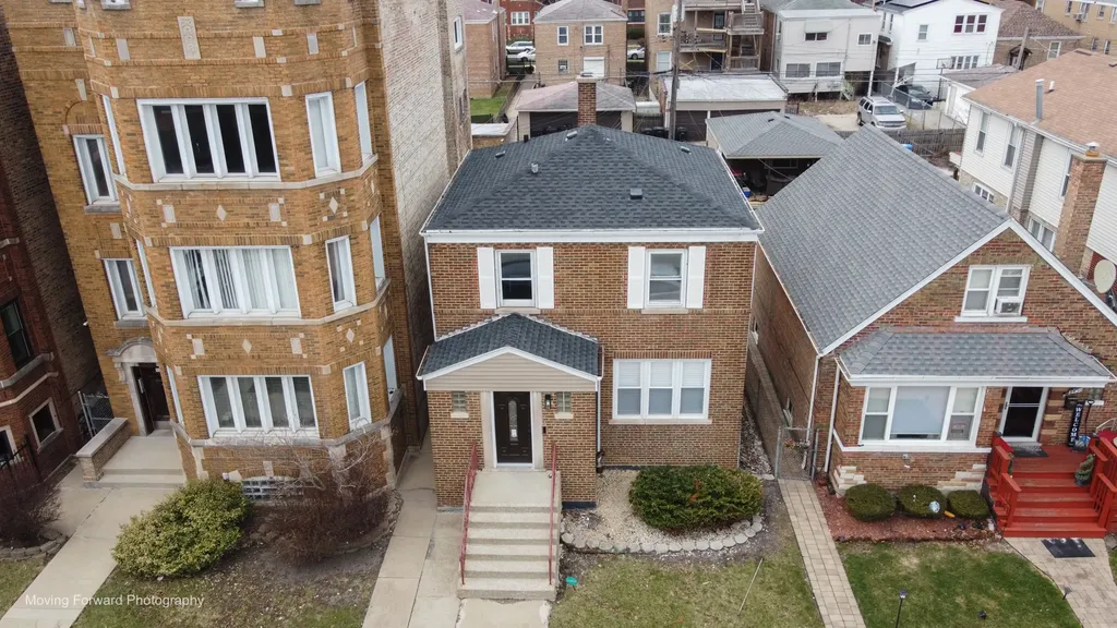 9432 South Bishop Street Chicago IL 60620