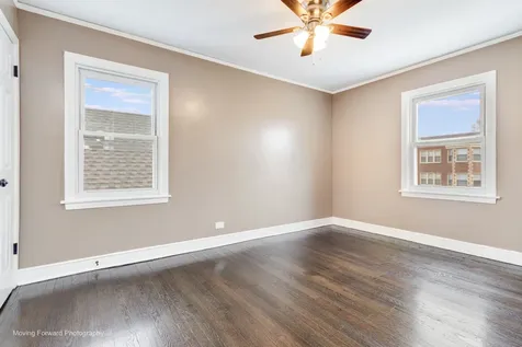 9432 South Bishop Street Chicago IL 60620